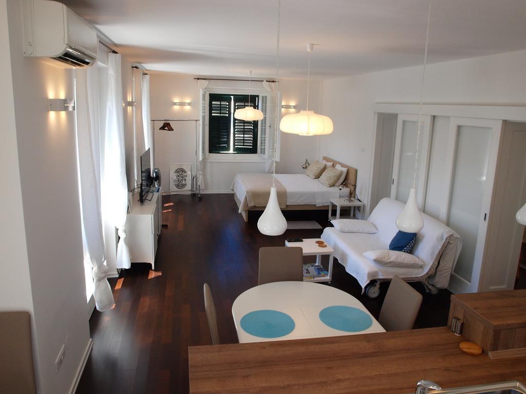 Apartment Palacio Split Exterior photo