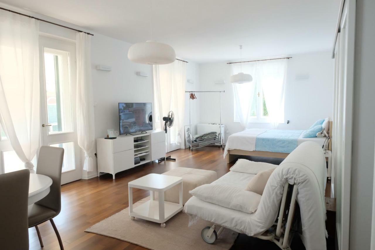 Apartment Palacio Split Exterior photo